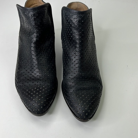 Geox black leather ankle bootie with  sparkle - Picture 2 of 10